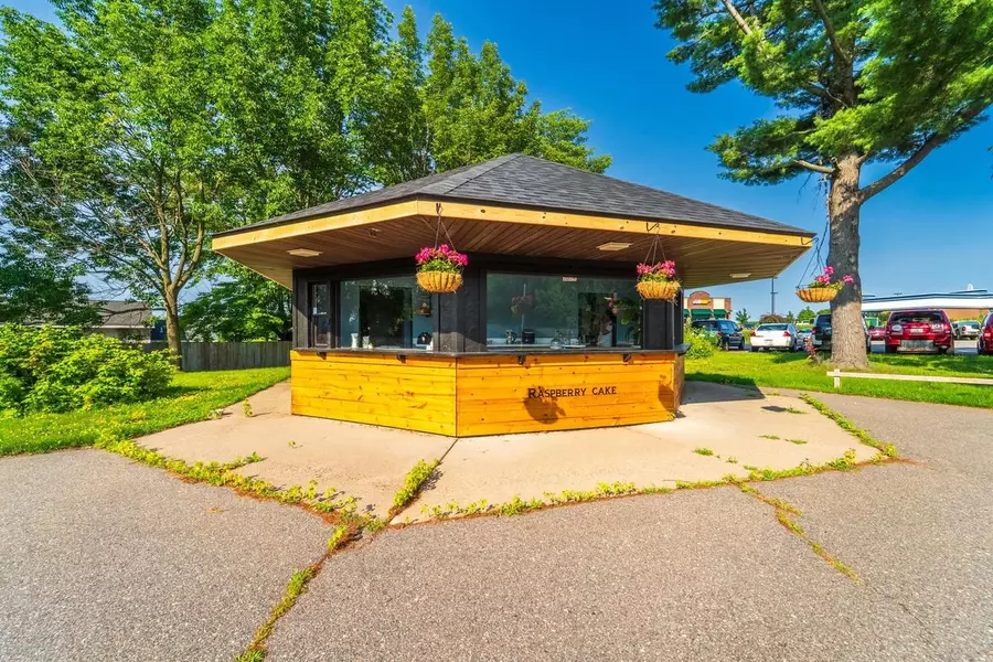 1707 MERRILL AVENUE, Wausau, WI 54401