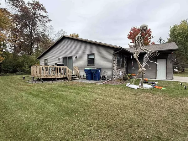 Custer, WI 54423,1760-1762 ROCKY RIDGE ROAD