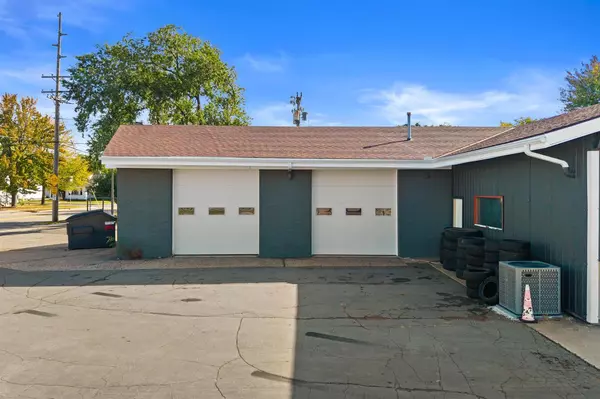 Wisconsin Rapids, WI 54494,811 8TH STREET SOUTH