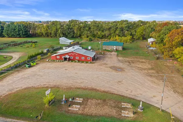 Hancock, WI 54943,N4183 4TH AVENUE