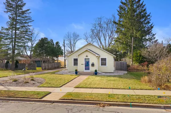 Stevens Point, WI 54481,1224 FRONTENAC AVENUE