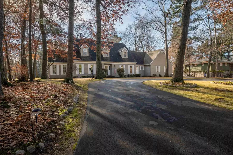 305 COUNTRY CLUB ROAD, Schofield, WI 54476