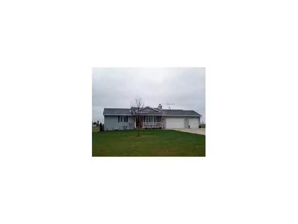 Omro, WI 54963,7339 OAK HILL RD #7339