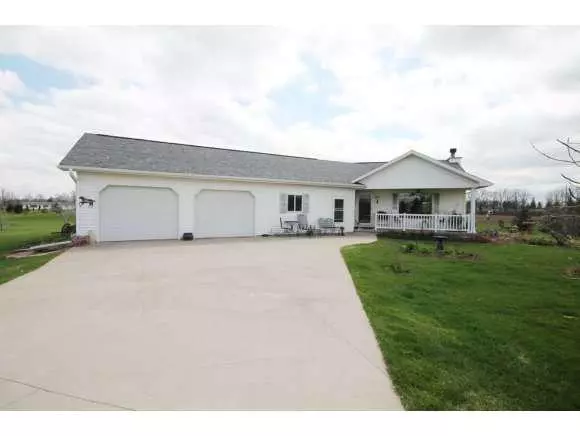 200 KEATON CT, Omro, WI 54963