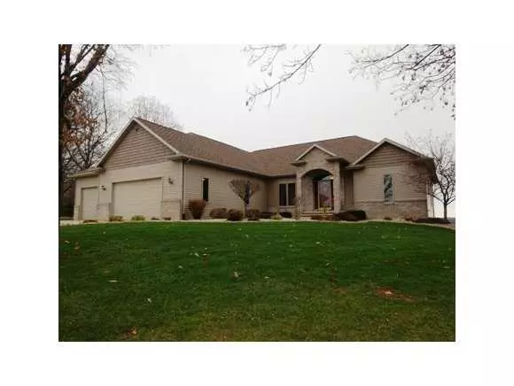 E7281 NICOLAI RD, Manawa, WI 54949