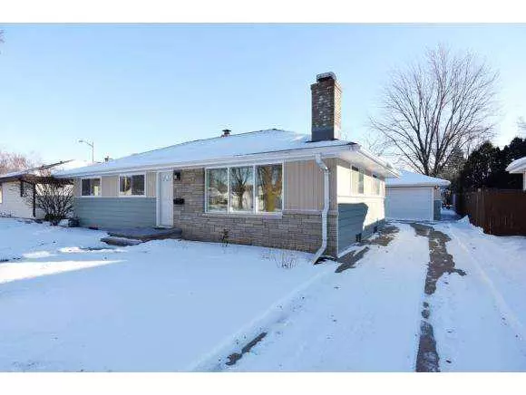 418 S SCHAEFER ST, Appleton, WI 54915