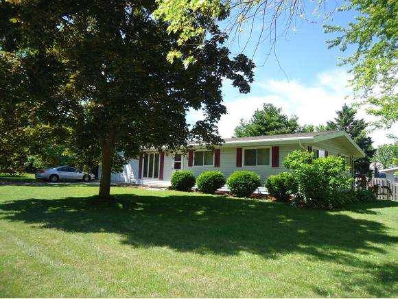 527 MUEHL, Seymour, WI 54165