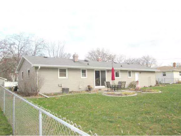 Ashwaubenon, WI 54304,1195 NOVA LN