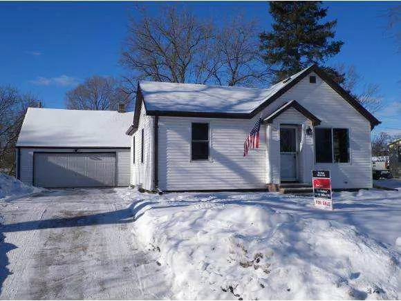 211 S OAKLAND, Oconto Falls, WI 54154