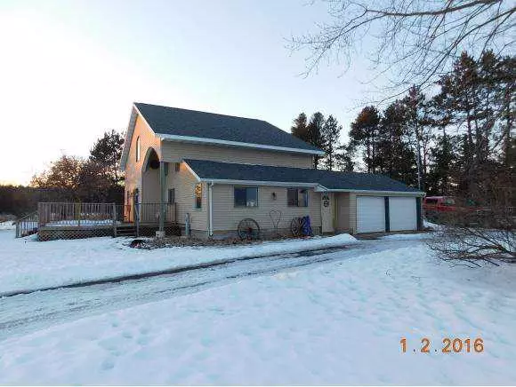 12478 HENRY LN, Cecil, WI 54111