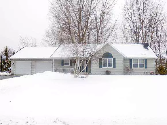 3141 WOODLAND RESERVE LN, Green Bay, WI 54313