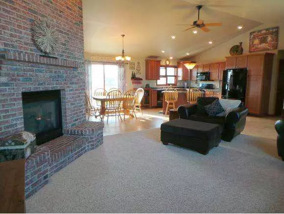 Fond Du Lac, WI 54937,N6076 HIDEAWAY LN