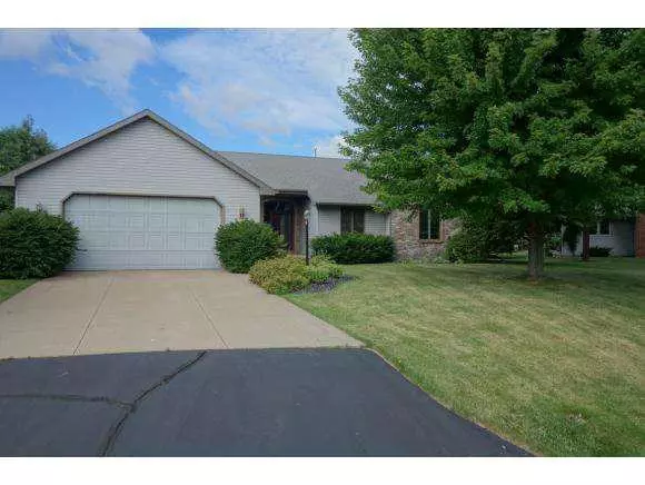 W2585 OAKBROOK CT #W2585, Appleton, WI 54915