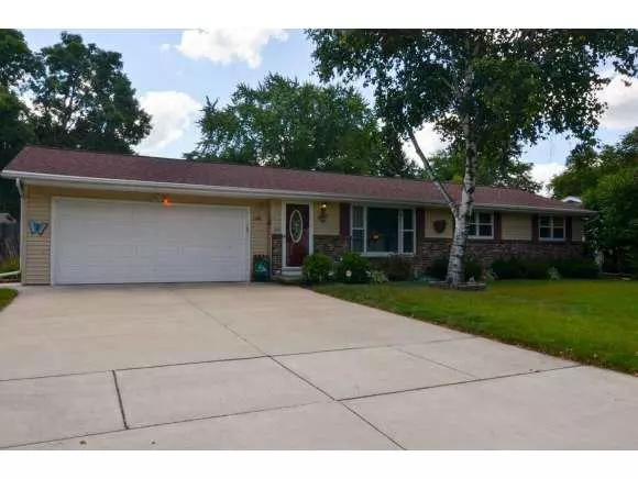 2488 EILEEN ST, Green Bay, WI 54311