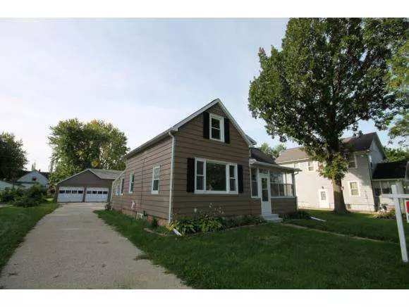 378 GROVE ST, Fond Du Lac, WI 54935