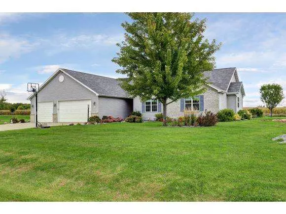 N1725 RIVER FOREST DRIVE, Kaukauna, WI 54130