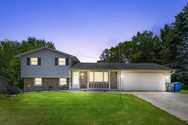 1609 PORT STREET, Ashwaubenon, WI 54313