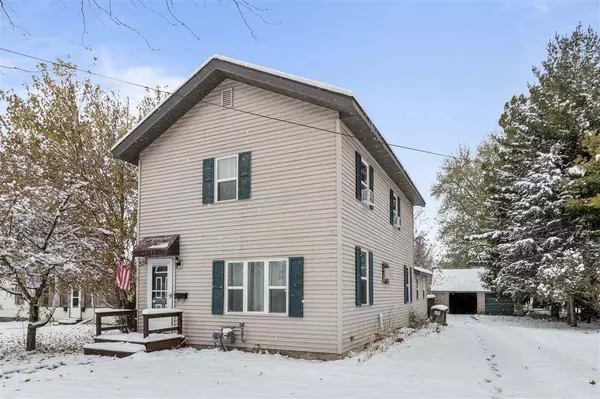 528 STATE STREET, Ripon, WI 54971