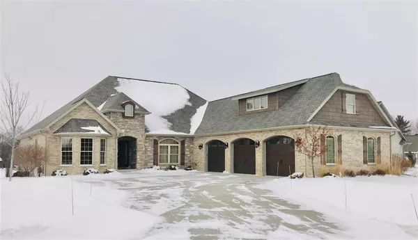 275 BLUE SKY CIRCLE, Green Bay, WI 54311