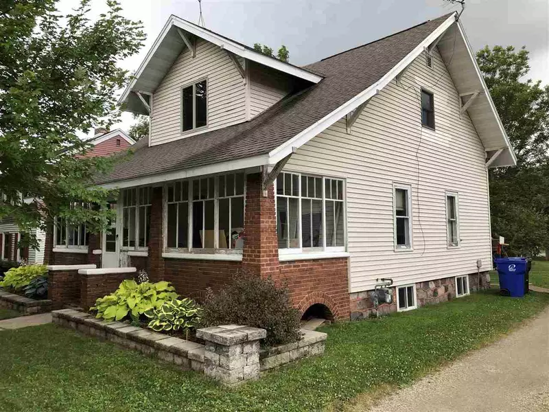 111 S 1ST STREET, Bonduel, WI 54107