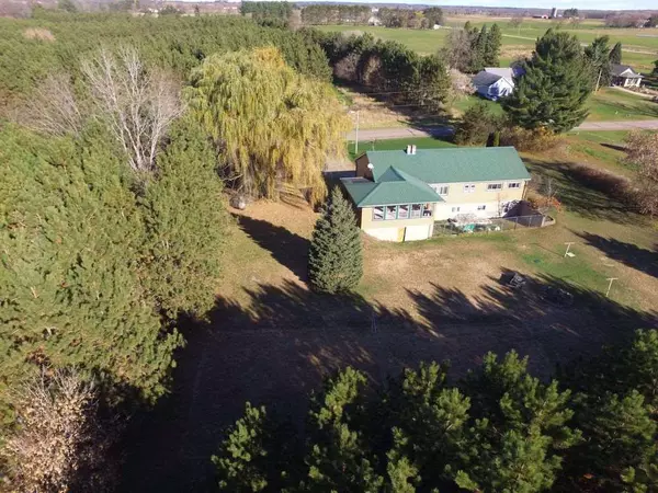 Weyauwega, WI 54983,E6041 EVANSWOOD ROAD