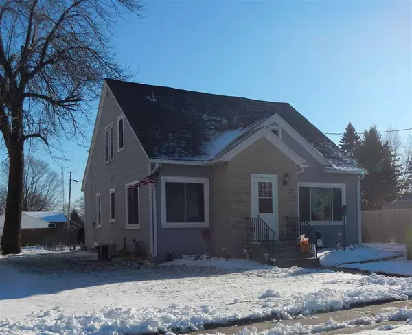 50 N 2ND STREET, Hilbert, WI 54129