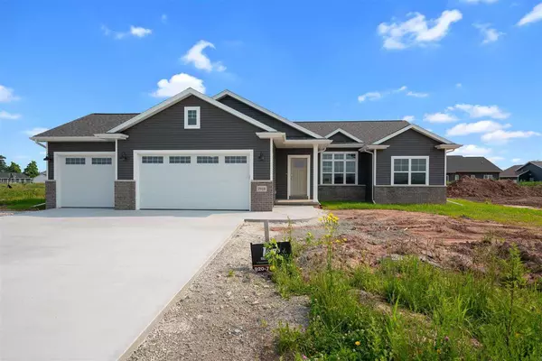 2918 SABAL OAK DRIVE, De Pere, WI 54115