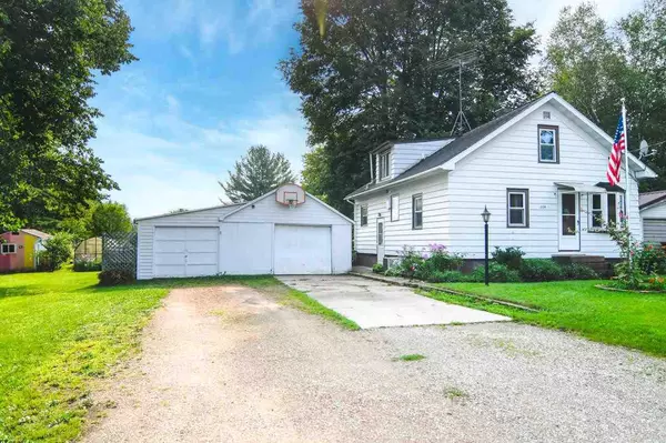 128 N ELM STREET, Gillett, WI 54124