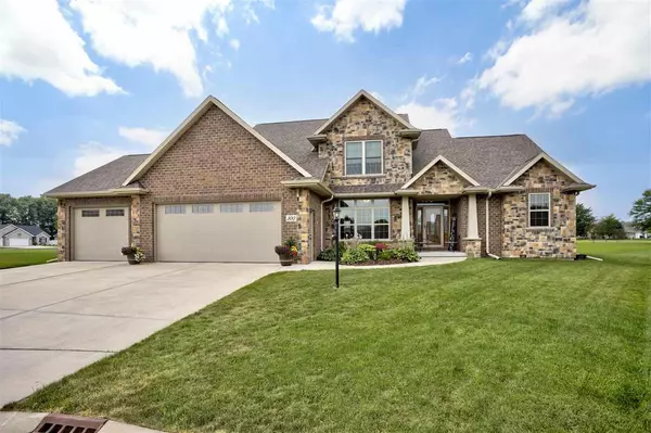 300 PADDY COURT, Wrightstown, WI 54180