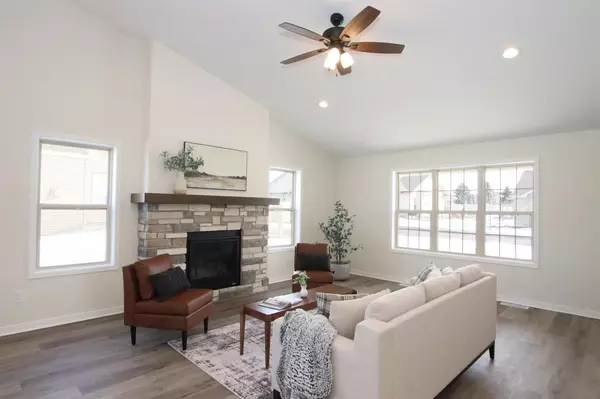 Fond Du Lac, WI 54937,1365 CANDLELIGHT LANE