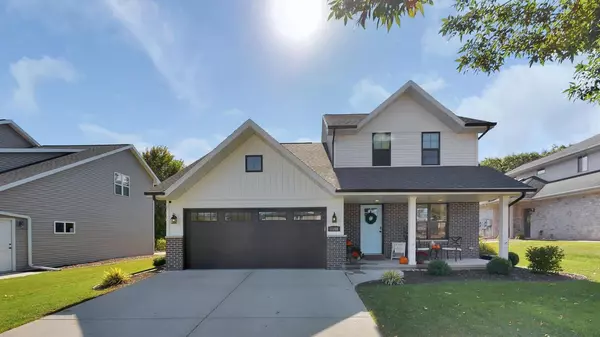 1108 HEYERDAHL HEIGHTS, Hobart, WI 54155