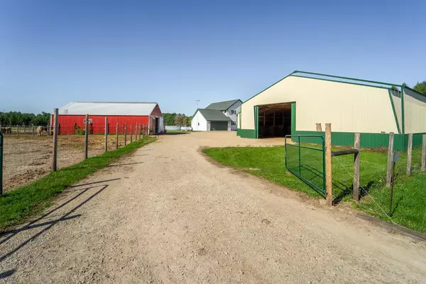 N6227 32ND AVENUE, Fremont, WI 54940