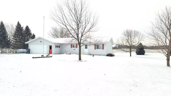 W5199 HARRISON ROAD, Hilbert, WI 54129