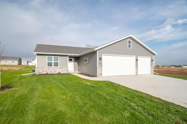 Kaukauna, WI 54130,2230 ANTELOPE TRAIL