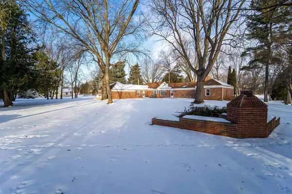 Fremont, WI 54940,513 WOLF RIVER DRIVE