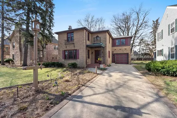 1021 REED STREET, Green Bay, WI 54303