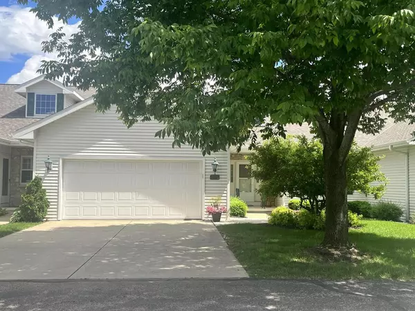 Green Bay, WI 54301,102 OLDE ALLOUEZ COURT