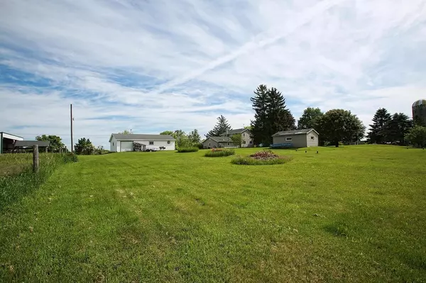 Gillett, WI 54124,12263 COUNTY RD U