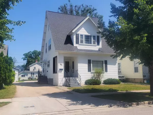 299 E 2ND STREET, Fond Du Lac, WI 54935