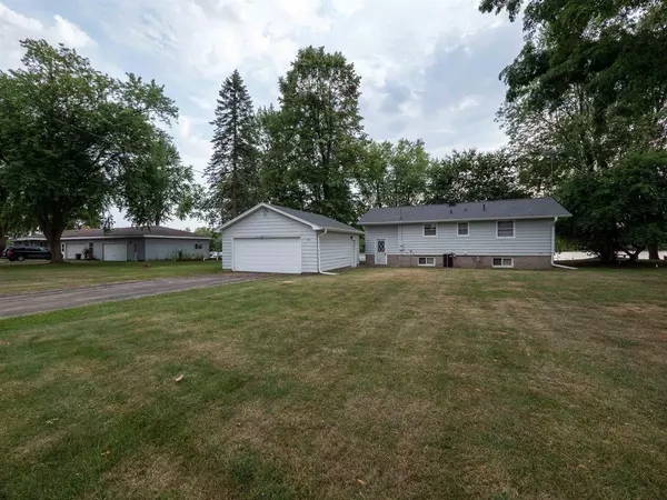 9249 RIVERVIEW LANE, Fremont, WI 54940