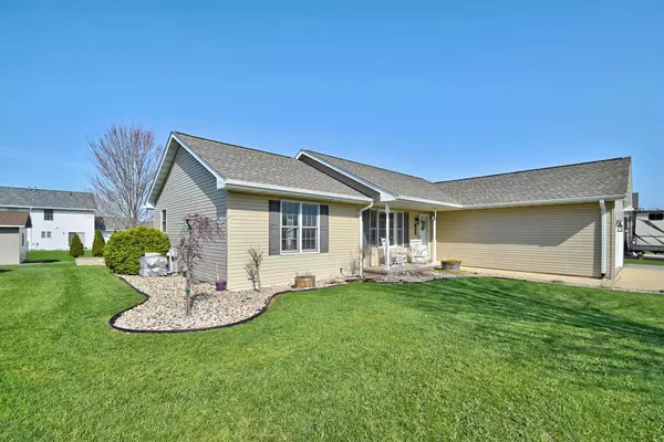 Wrightstown, WI 54180,458 LONGWOOD LANE