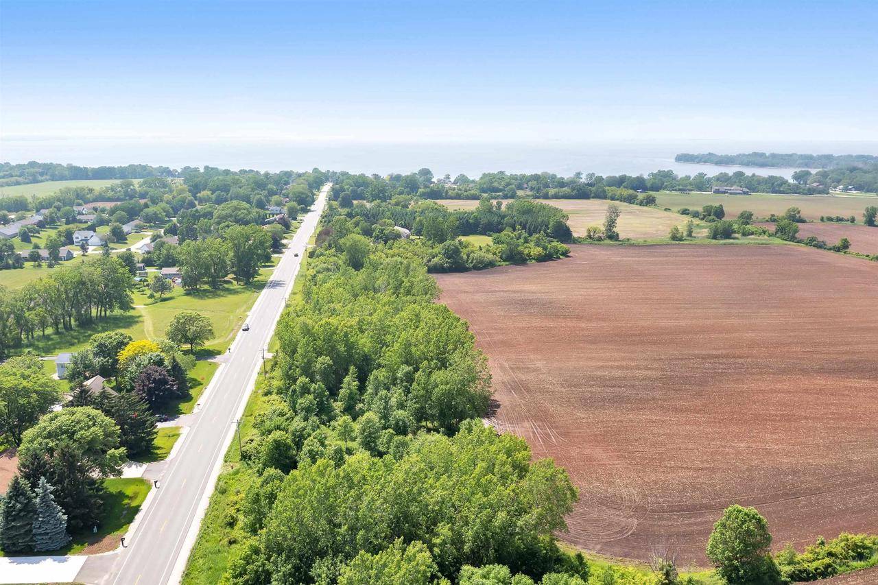 VAN LANEN ROAD, Green Bay, WI 54311
