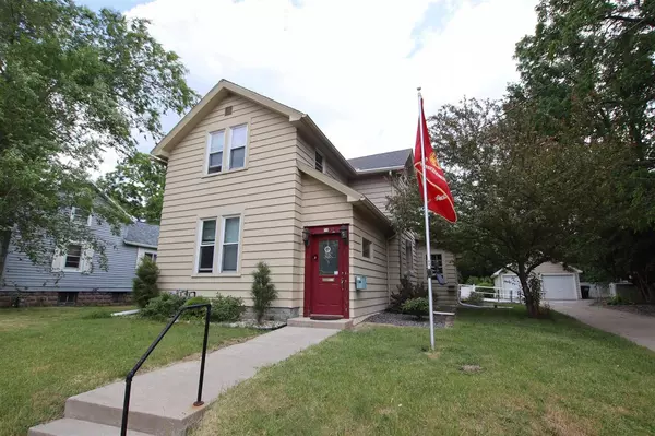 30 FRANKFORT STREET, Oshkosh, WI 54901