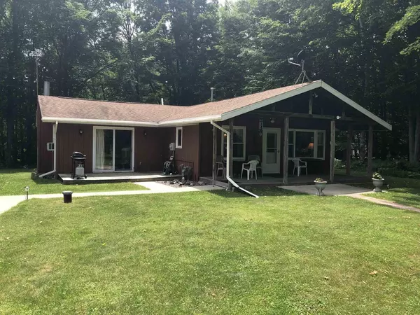 14593 PAYA LAKE ROAD, Mountain, WI 54149