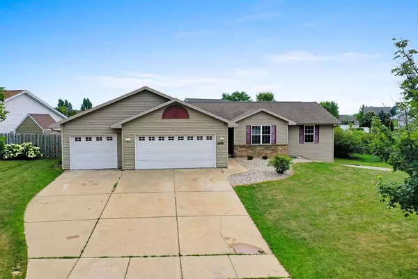 3698 WILDCAT TRAIL, New Franken, WI 54229