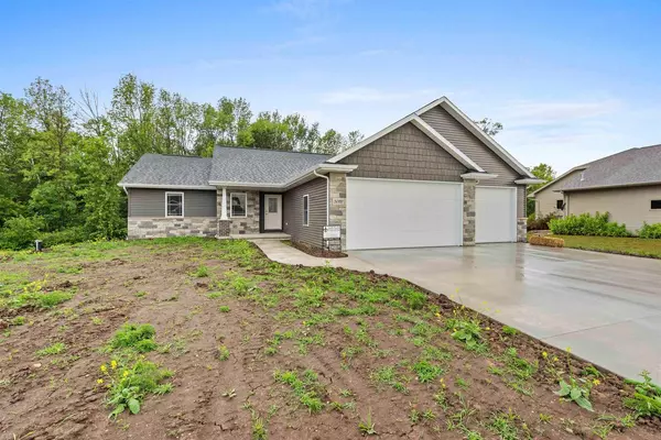 5082 VERONE COURT, New Franken, WI 54229