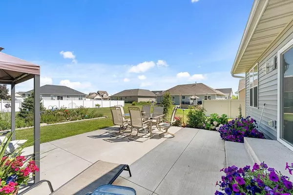 Appleton, WI 54913,3510 GOLDEN HILL COURT