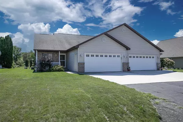 W5109 BLUE HERON COURT, Sherwood, WI 54169