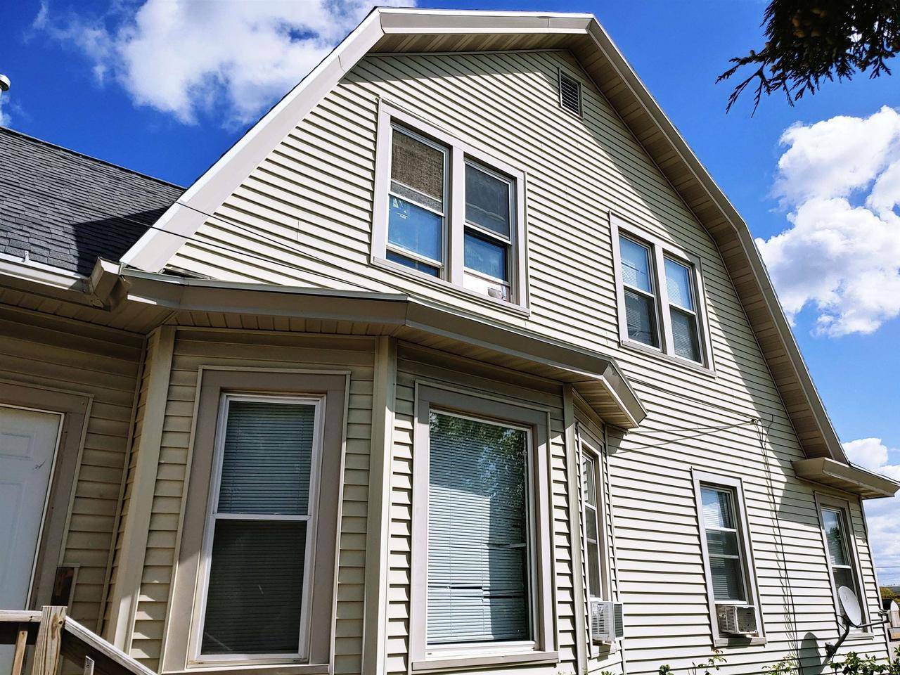 Green Bay, WI 54304,1450 S CHESTNUT AVENUE