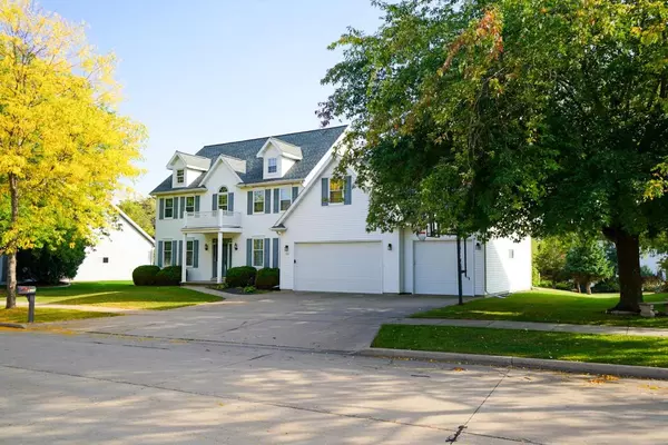 511 E SHEFFIELD LANE, Appleton, WI 54913